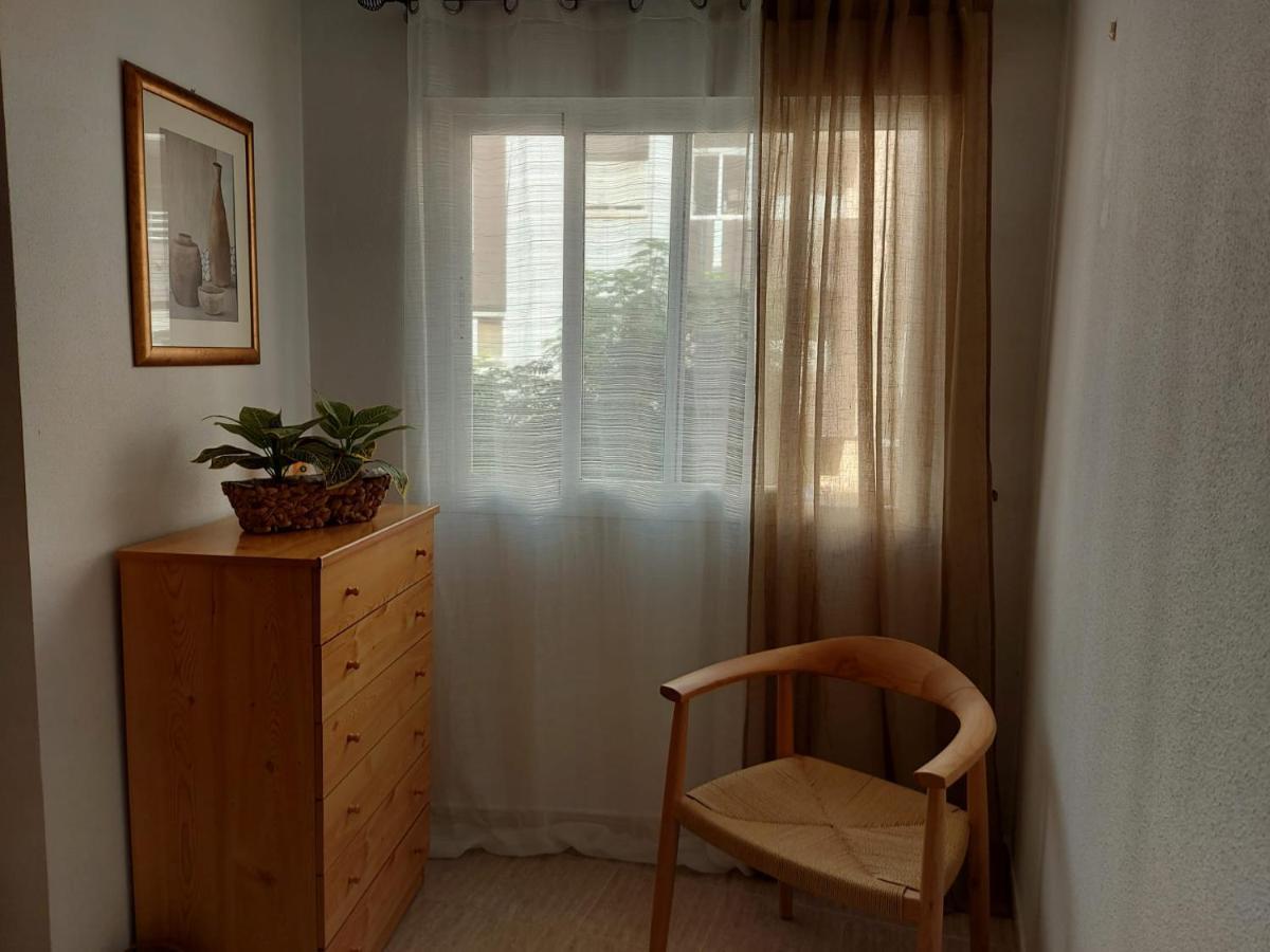 Linmarko Apartamento En Centro De Торевьиа Экстерьер фото