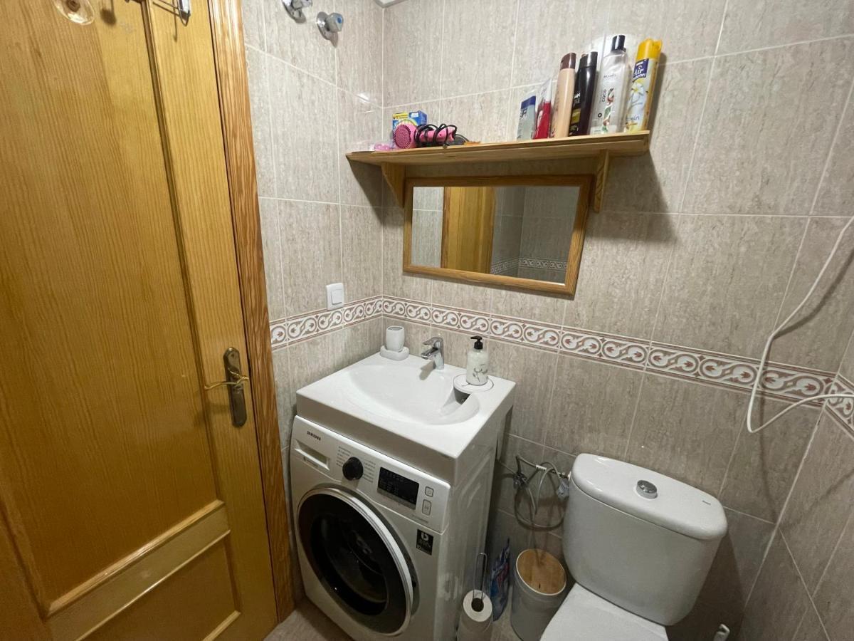 Linmarko Apartamento En Centro De Торевьиа Экстерьер фото