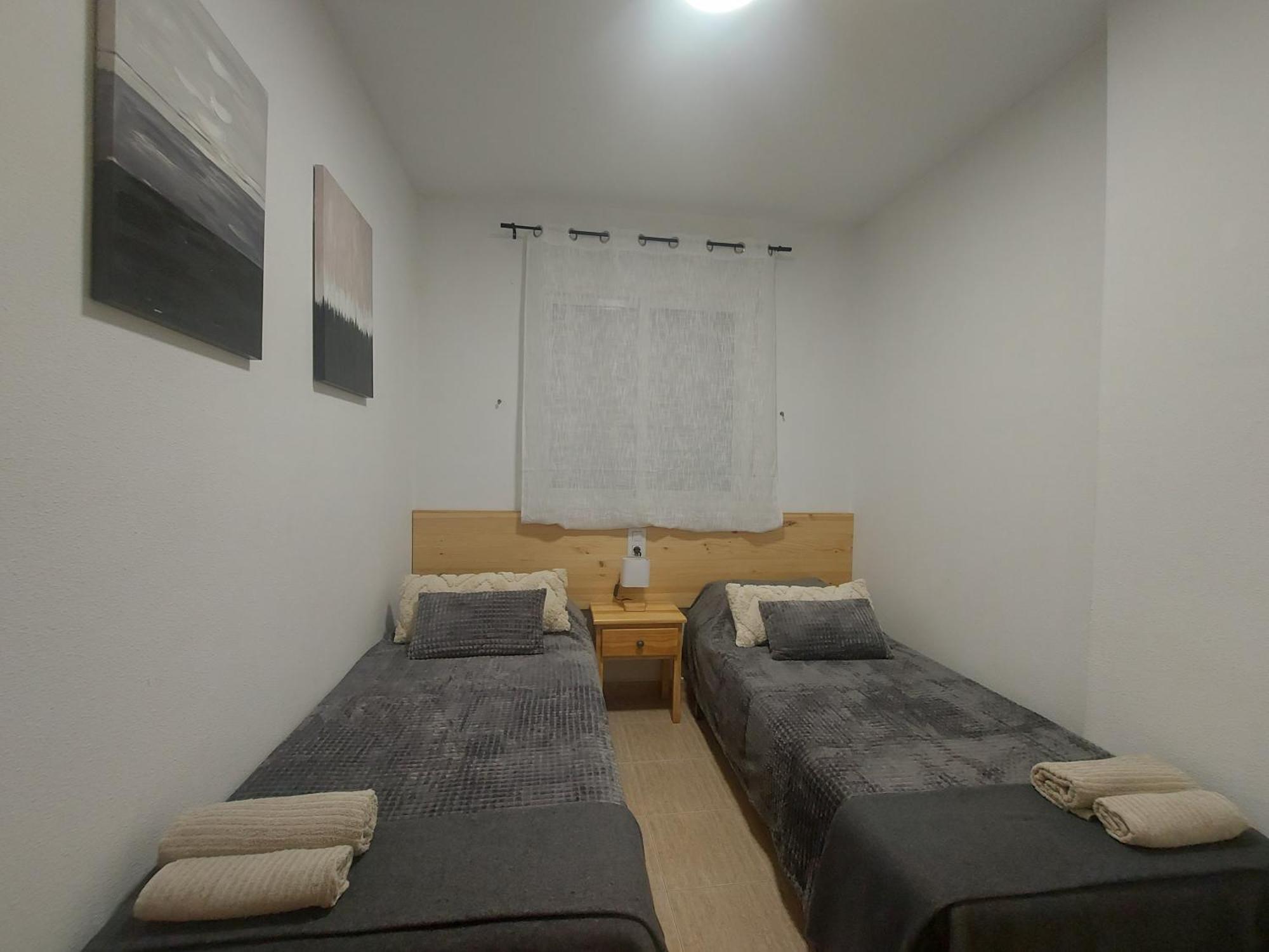 Linmarko Apartamento En Centro De Торевьиа Экстерьер фото